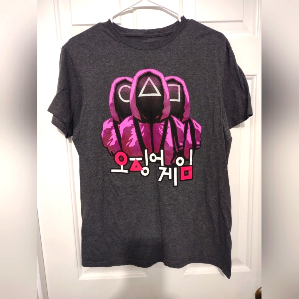 Netflix Squid Game Guards and Logo Men's Graphic T-Shirts